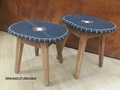pieds en chêne finition huilé, plateau gariture mousse et recouvert de drap de laine finition point de chainette ,flocon en métal découpé au laser avec led incorporée 